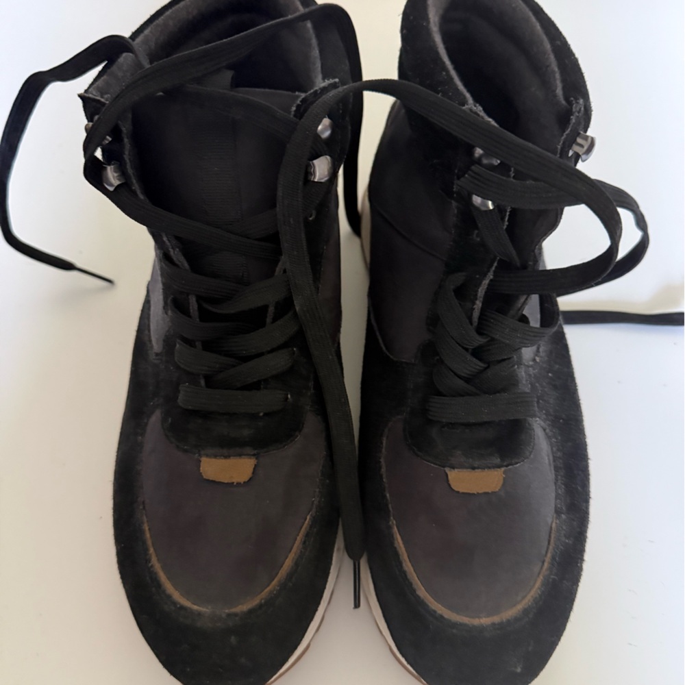 Madewell Black High-Top Sneaker/boot with Suede Accents sz 10 women’s